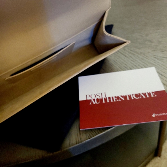 ๐๐ฅ๐ฅHOT!๐ฅAuthentic YSL Nude Kate Tassel Clutch๐ - Picture 9 of 16